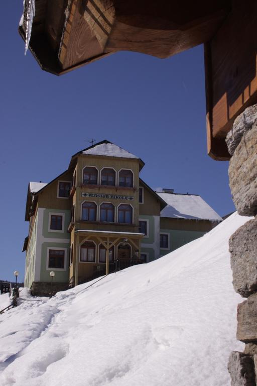 Penzion Nikola Pec pod Snezkou Exterior photo